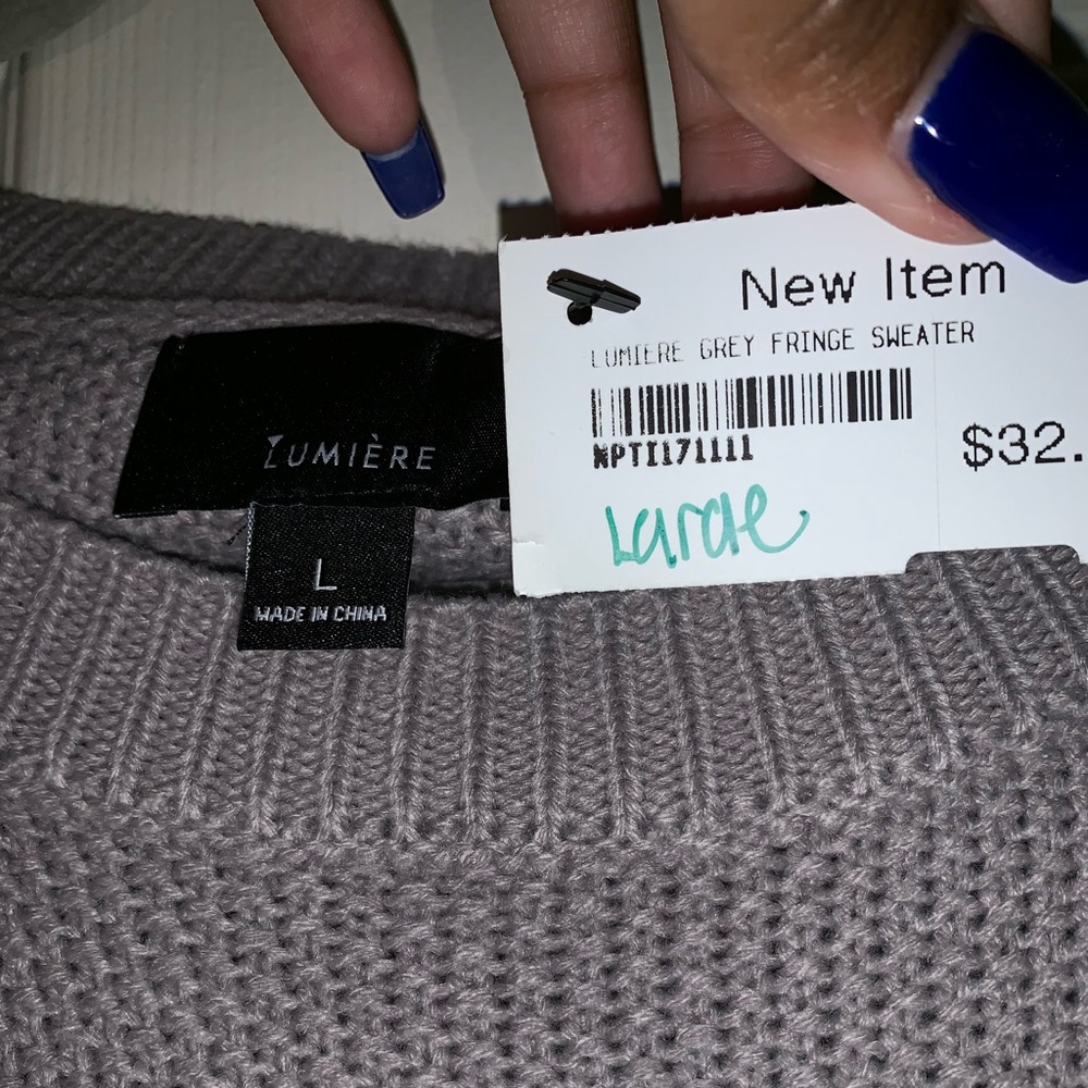 Sweater - Picture 2 of 2